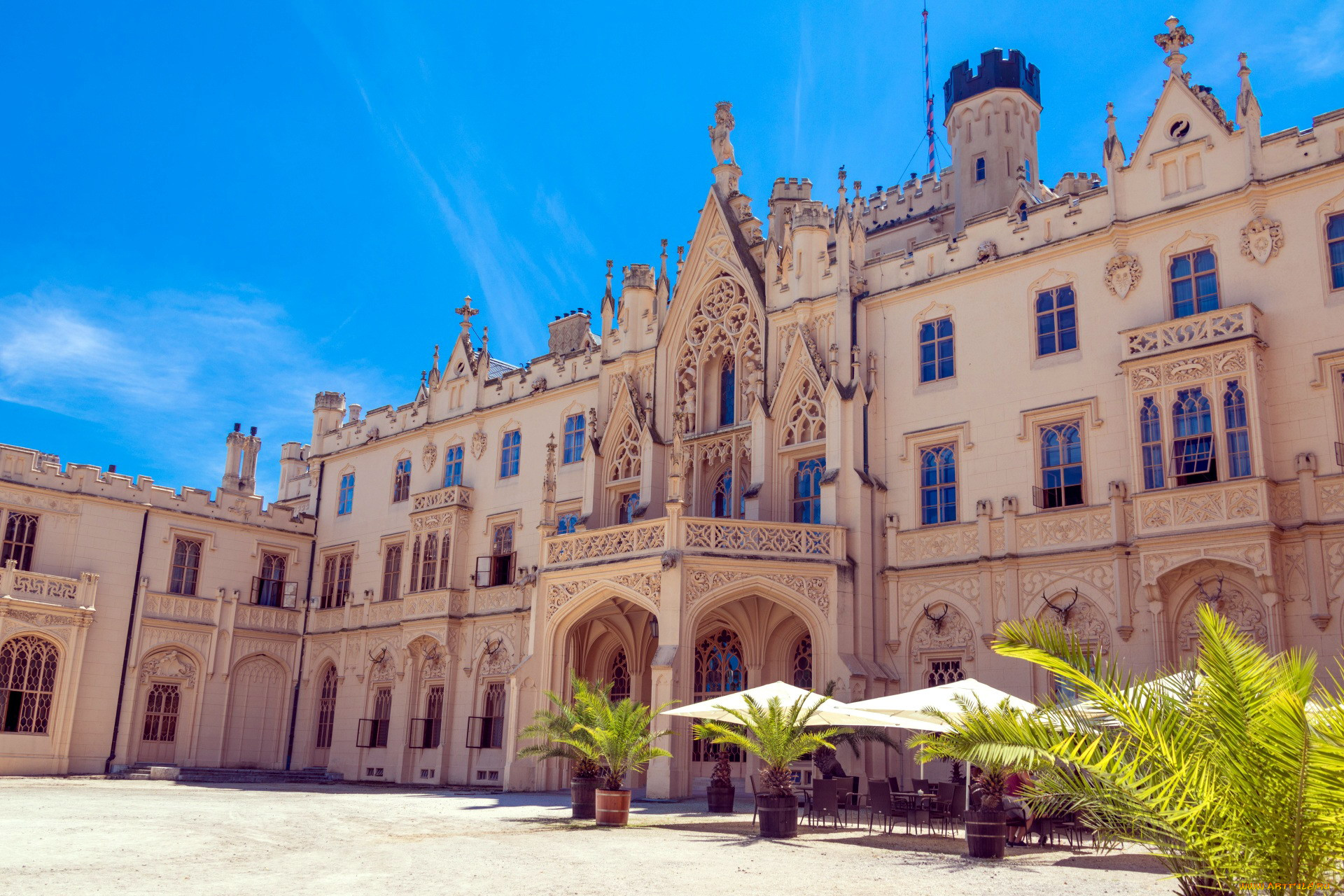 lednice castle, ,  , lednice, castle